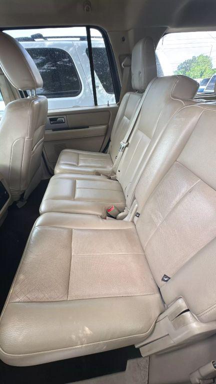 used 2015 Ford Expedition car, priced at $6,500