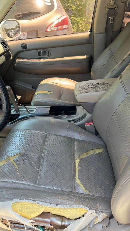 used 2004 Nissan Pathfinder car, priced at $1,150