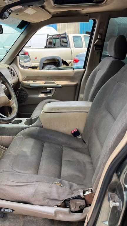 used 2002 Ford Explorer Sport Trac car, priced at $2,200