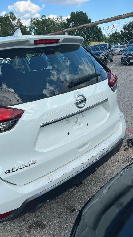 used 2020 Nissan Rogue car, priced at $4,750