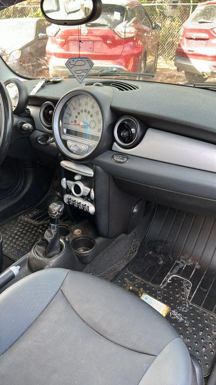 used 2009 MINI Cooper Clubman car, priced at $2,500