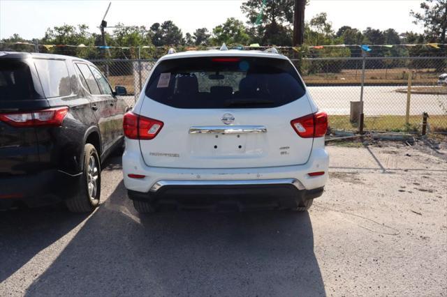 used 2020 Nissan Pathfinder car, priced at $7,650