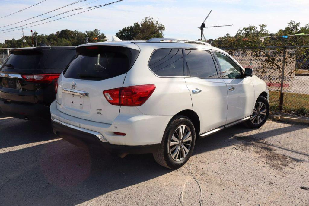 used 2020 Nissan Pathfinder car, priced at $7,650