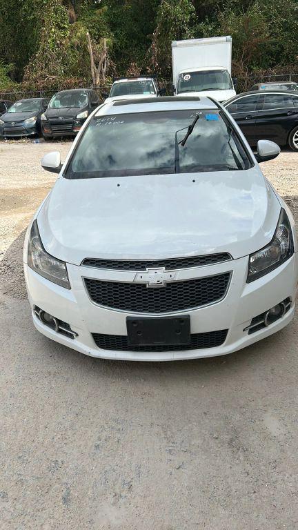 used 2014 Chevrolet Cruze car, priced at $2,850