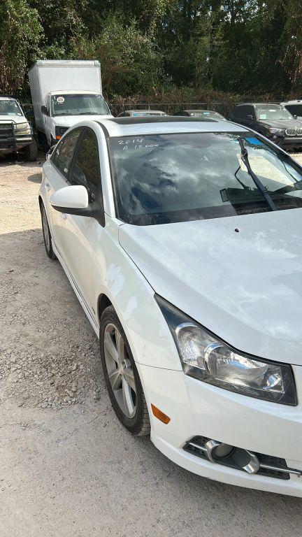 used 2014 Chevrolet Cruze car, priced at $2,850