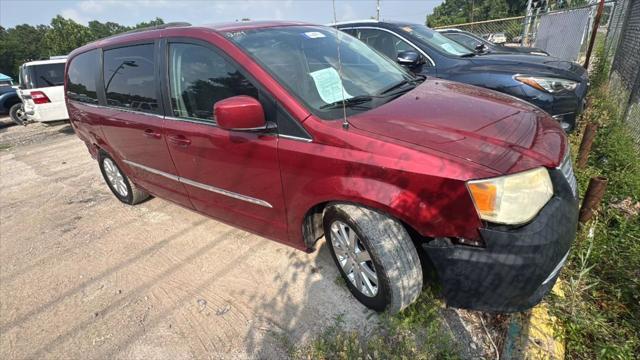 used 2014 Chrysler Town & Country car, priced at $2,500