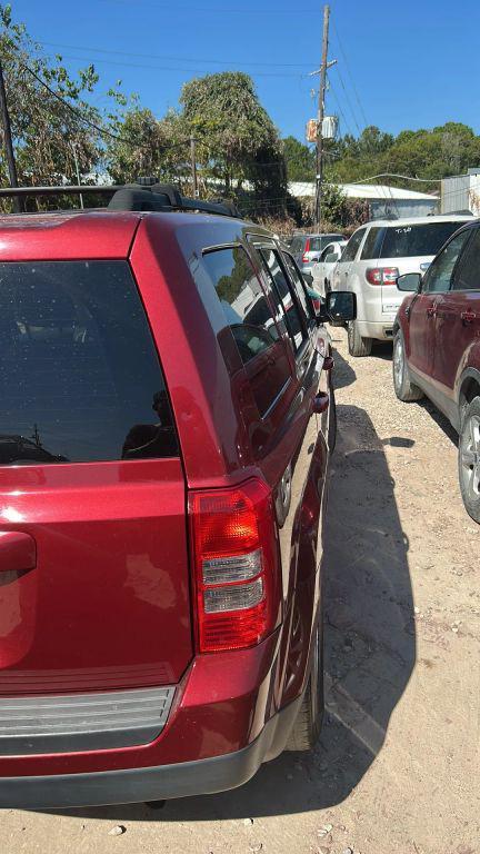 used 2015 Jeep Patriot car, priced at $2,950