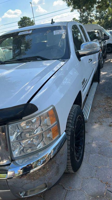 used 2013 Chevrolet Silverado 1500 car, priced at $5,250