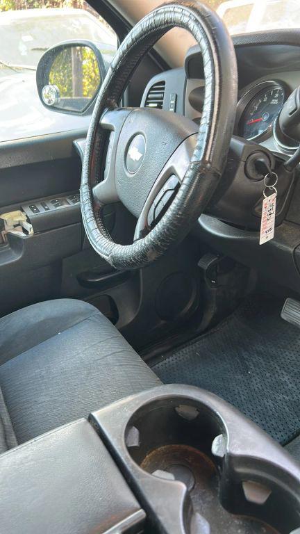 used 2013 Chevrolet Silverado 1500 car, priced at $5,250