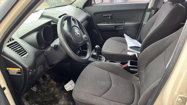 used 2013 Kia Soul car, priced at $2,950