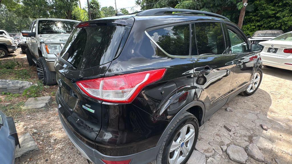 used 2013 Ford Escape car, priced at $3,500