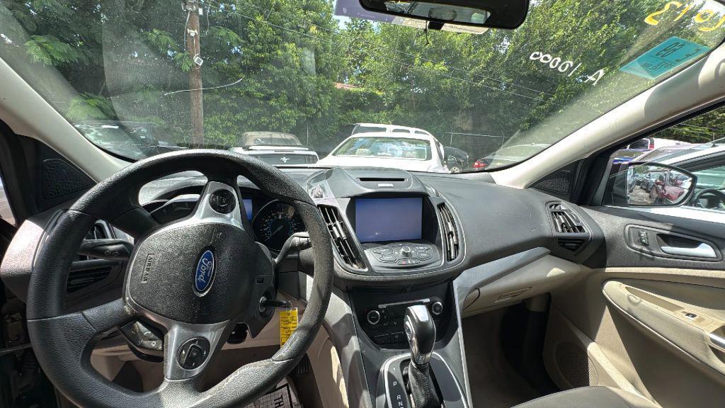 used 2013 Ford Escape car, priced at $3,500