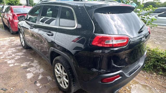 used 2015 Jeep Cherokee car, priced at $4,850