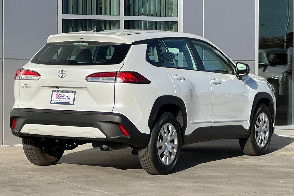 used 2024 Toyota Corolla Cross car, priced at $25,000