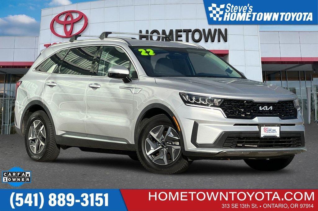used 2022 Kia Sorento Hybrid car, priced at $18,000