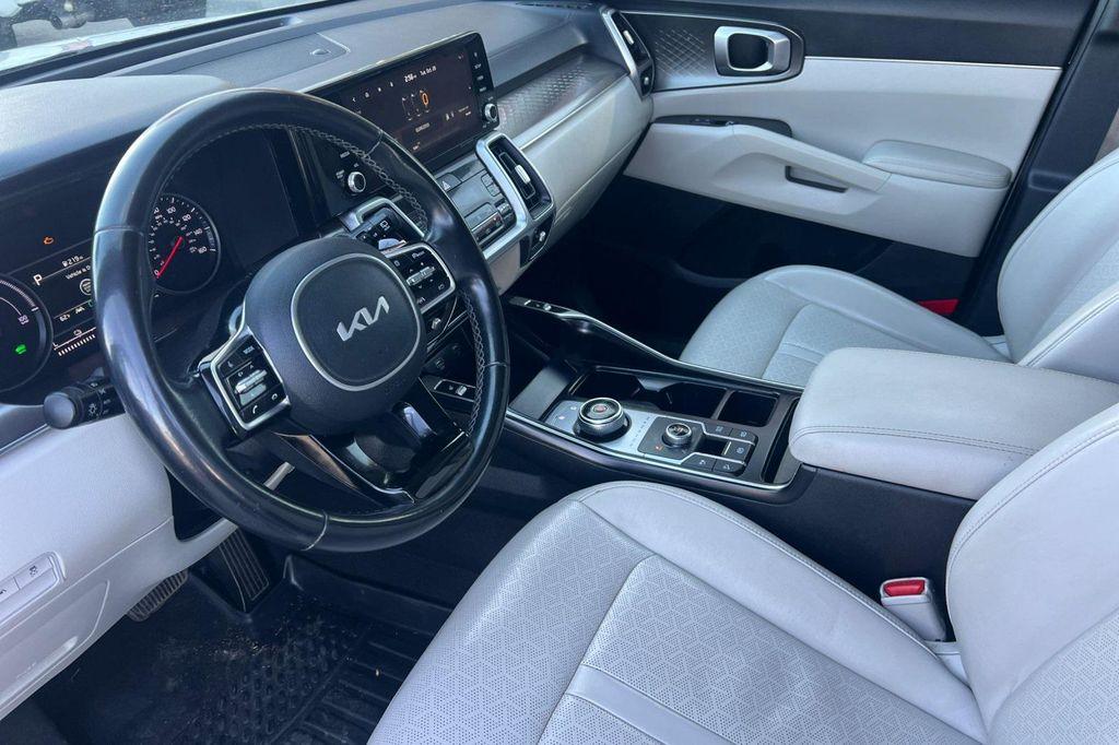 used 2022 Kia Sorento Hybrid car, priced at $17,250