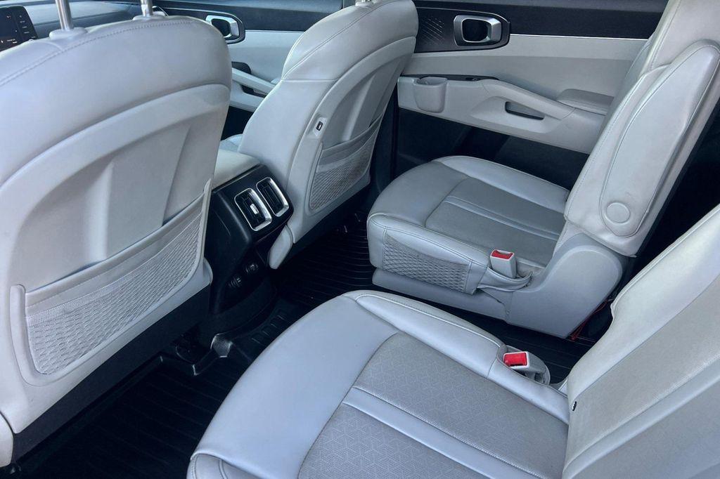 used 2022 Kia Sorento Hybrid car, priced at $17,250