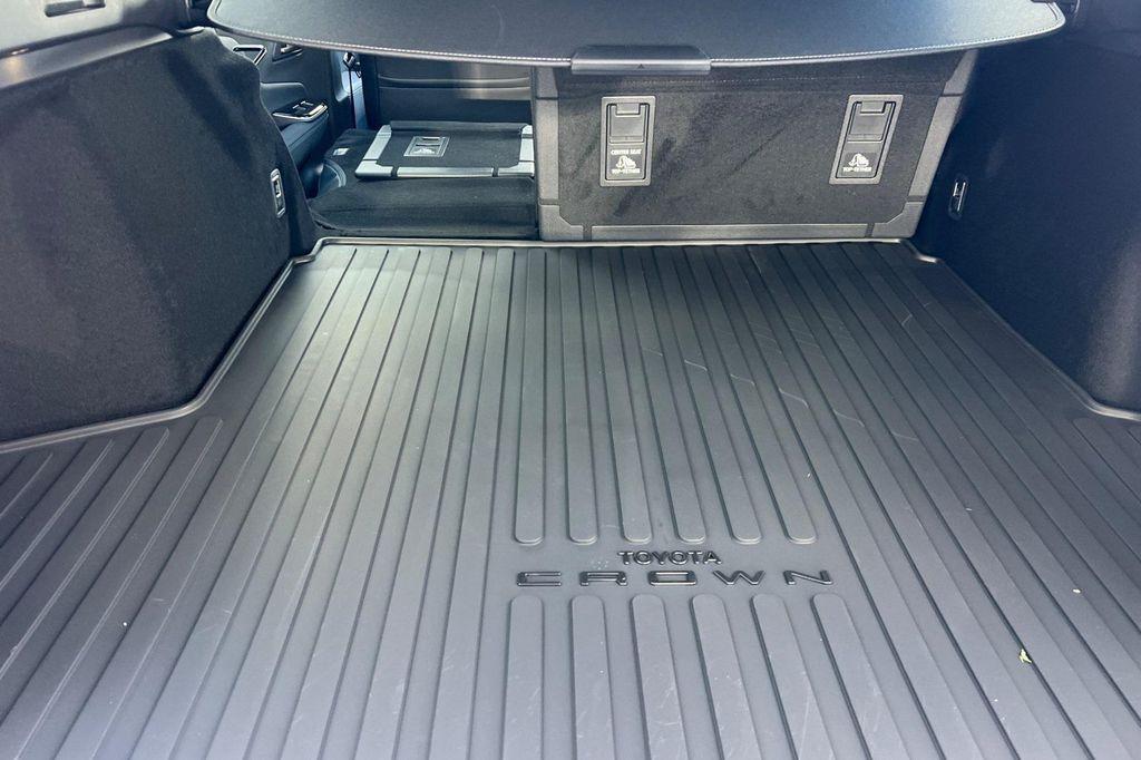 new 2025 Toyota Crown Signia car, priced at $46,745