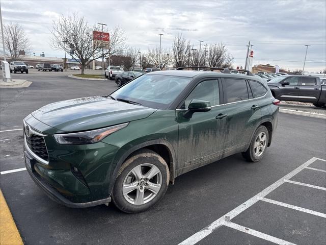 used 2023 Toyota Highlander car, priced at $37,000