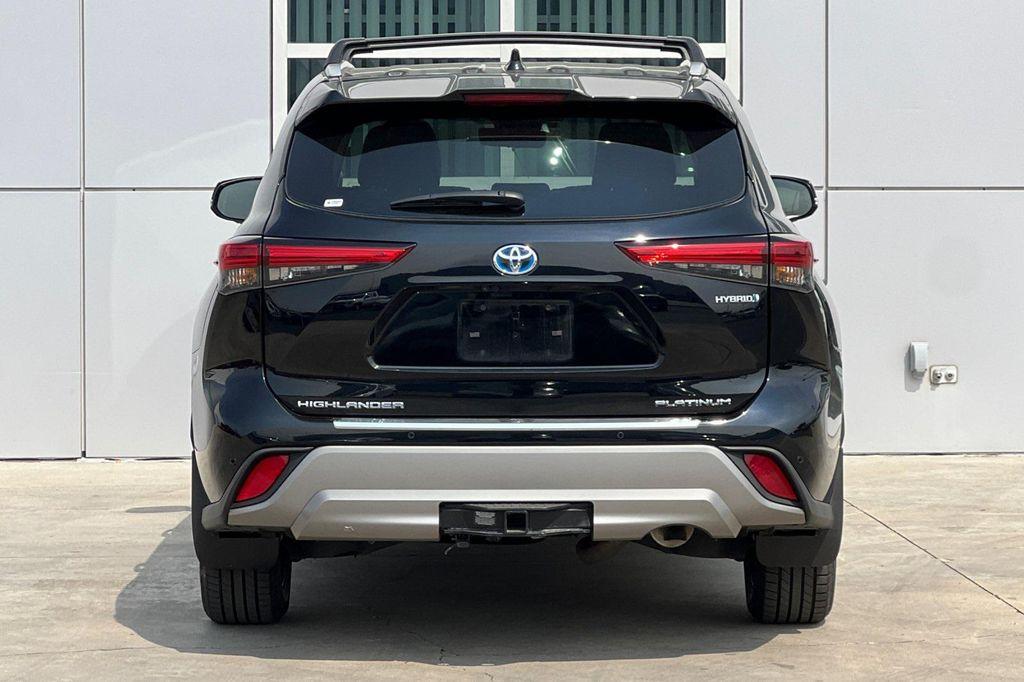 used 2023 Toyota Highlander Hybrid car, priced at $48,000