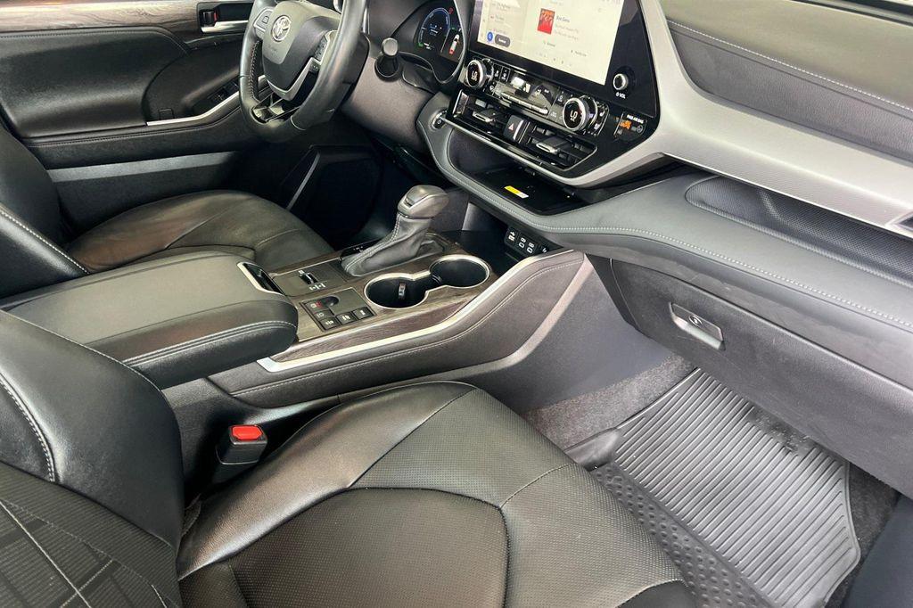 used 2023 Toyota Highlander Hybrid car, priced at $48,000