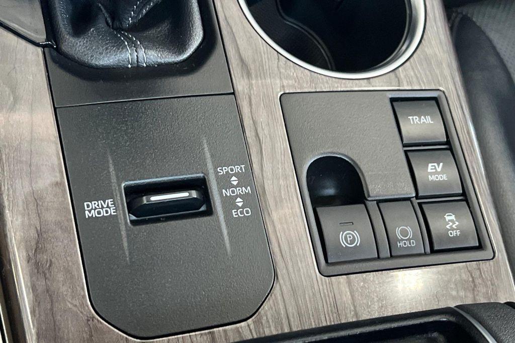 used 2023 Toyota Highlander Hybrid car, priced at $48,000