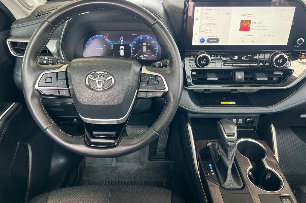 used 2023 Toyota Highlander Hybrid car, priced at $48,000