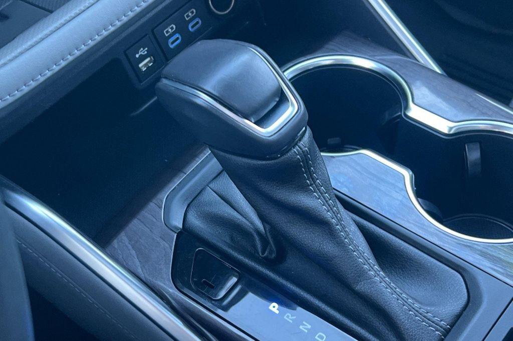 used 2022 Toyota Highlander car, priced at $37,000