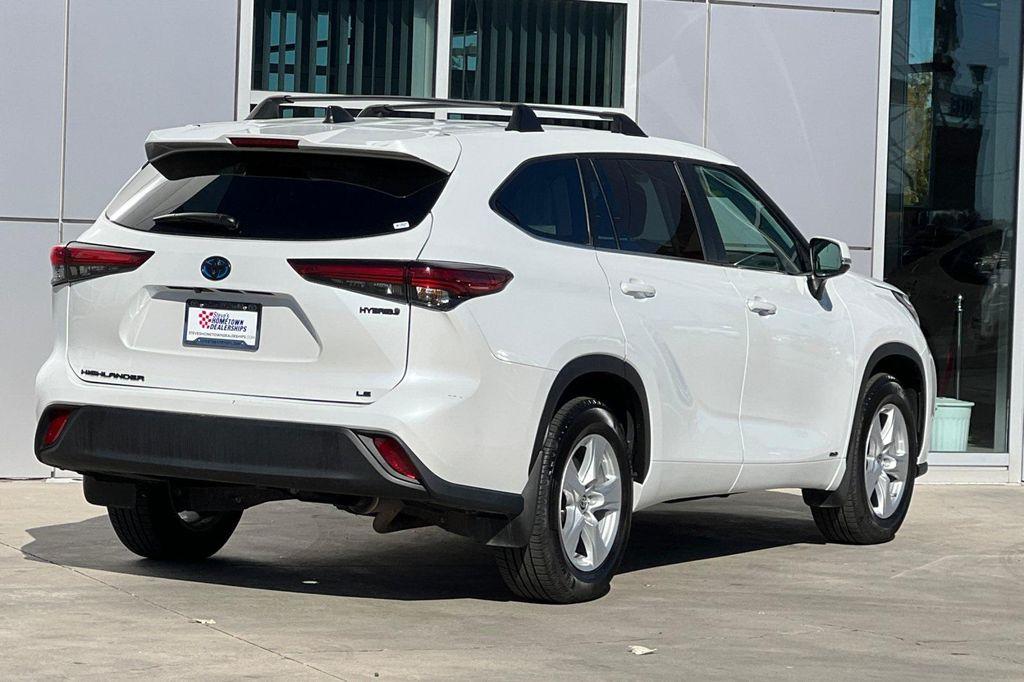used 2023 Toyota Highlander Hybrid car, priced at $33,750