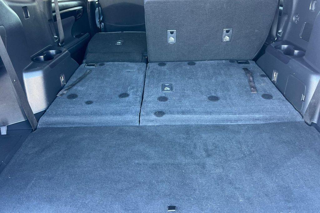 used 2023 Toyota Highlander Hybrid car, priced at $33,750