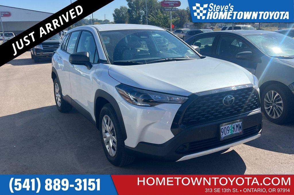 used 2025 Toyota Corolla Cross car, priced at $26,000