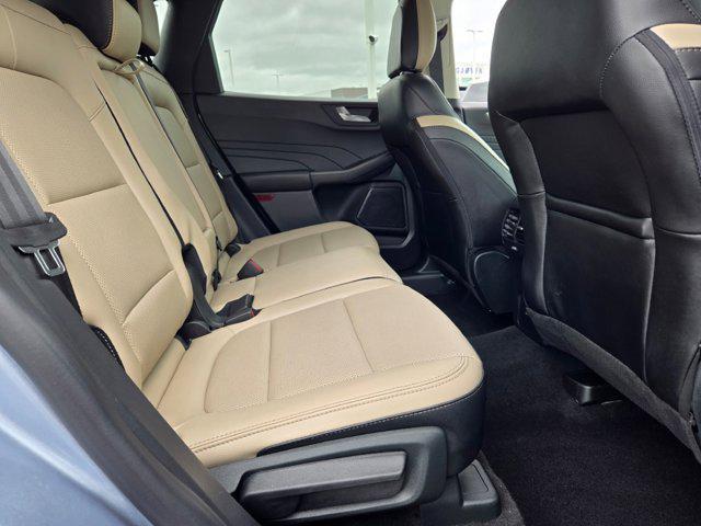 used 2022 Ford Escape car, priced at $25,362