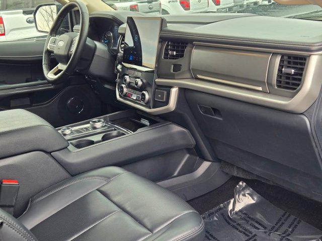 used 2022 Ford Expedition car, priced at $43,496