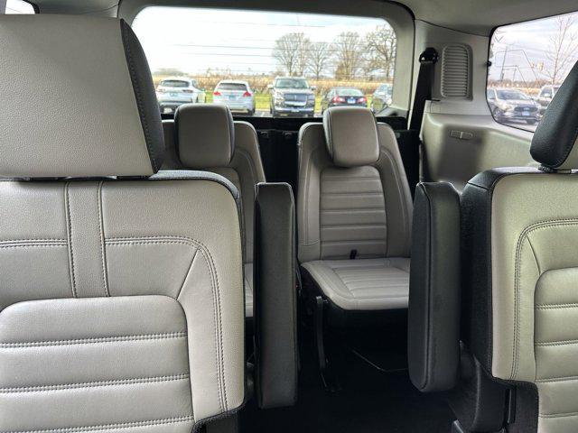 used 2020 Ford Transit Connect car, priced at $23,675