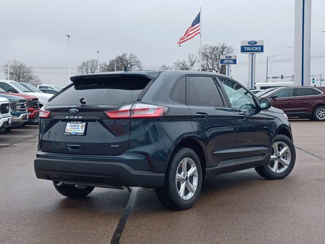 new 2024 Ford Edge car, priced at $33,055