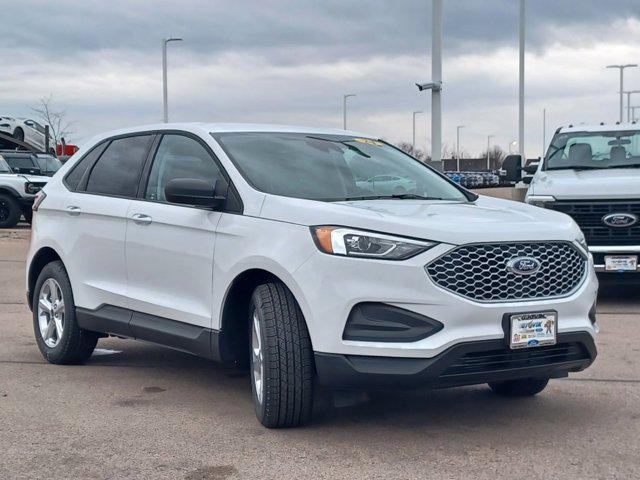 new 2024 Ford Edge car, priced at $32,560