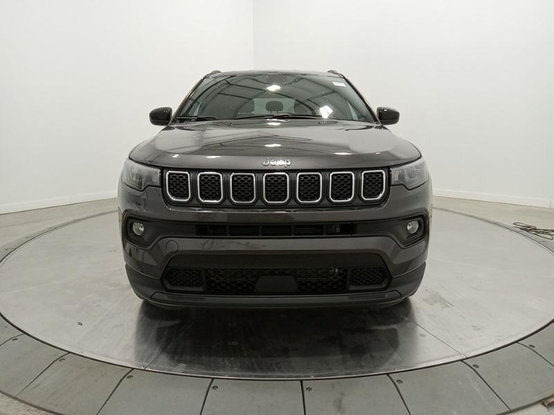 new 2024 Jeep Compass car, priced at $28,559