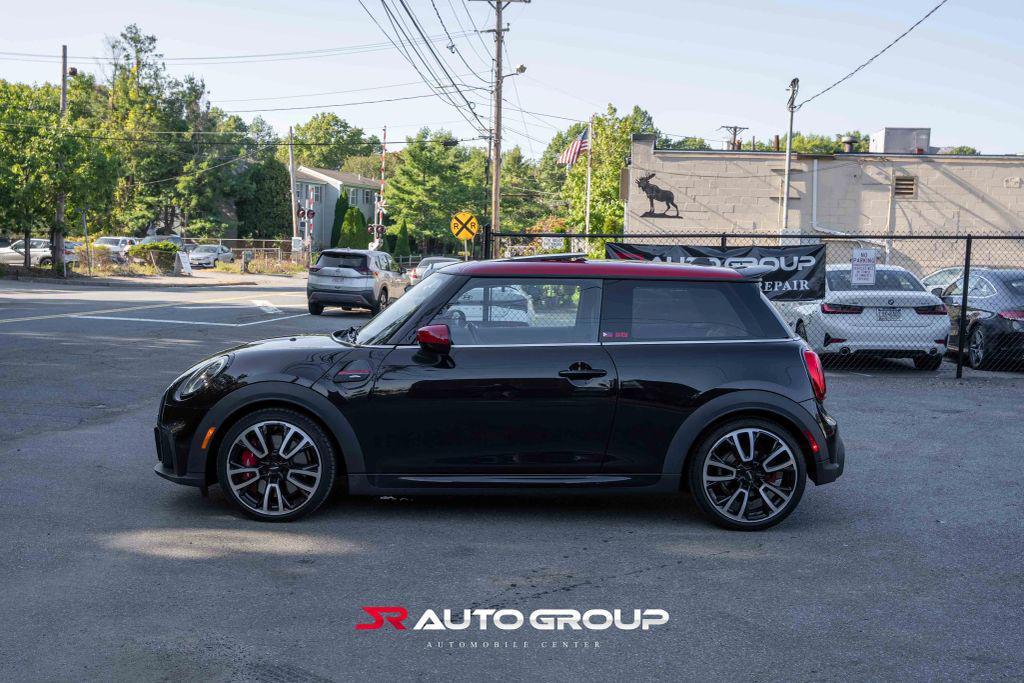 used 2022 MINI Hardtop car, priced at $29,500