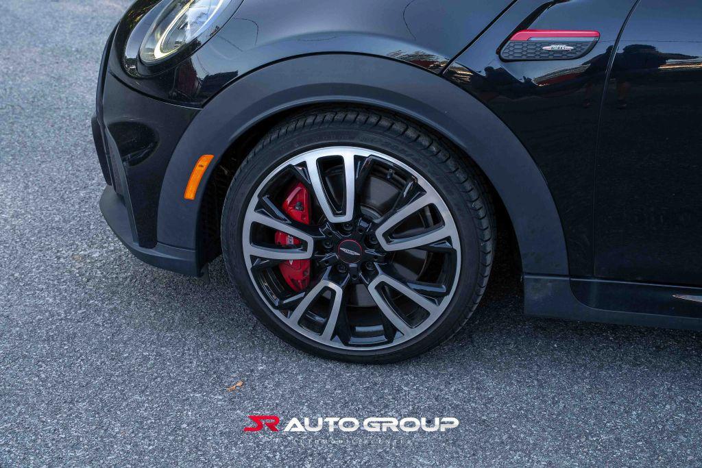 used 2022 MINI Hardtop car, priced at $29,500