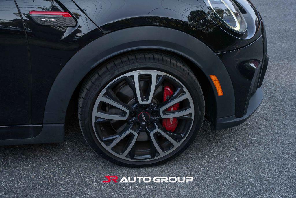 used 2022 MINI Hardtop car, priced at $29,500