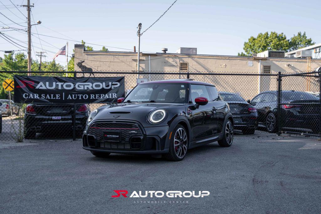 used 2022 MINI Hardtop car, priced at $29,500