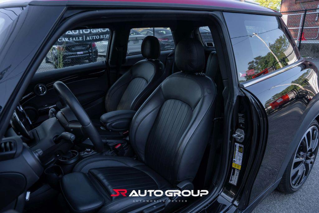used 2022 MINI Hardtop car, priced at $29,500