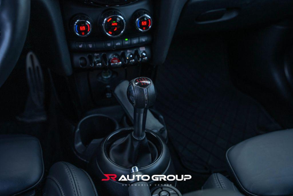 used 2022 MINI Hardtop car, priced at $29,500
