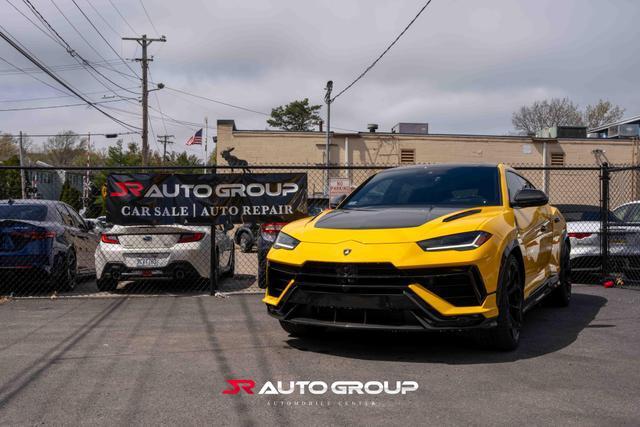 used 2023 Lamborghini Urus car, priced at $310,000