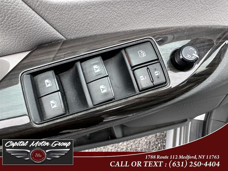 used 2017 Toyota Sienna car, priced at $17,977