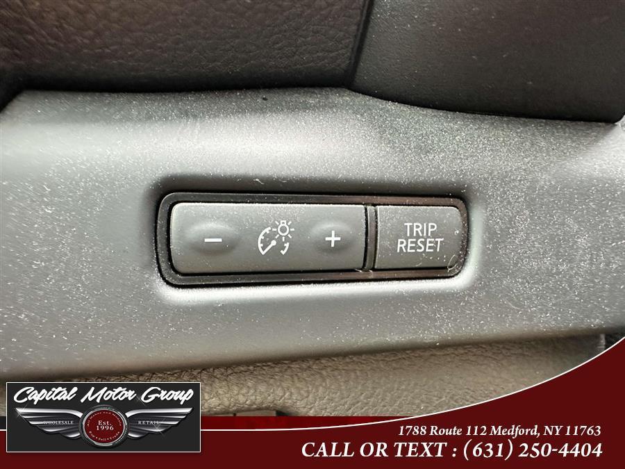 used 2021 Nissan Titan car, priced at $18,977
