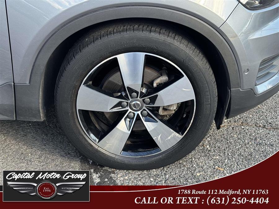 used 2019 Volvo XC40 car, priced at $19,977