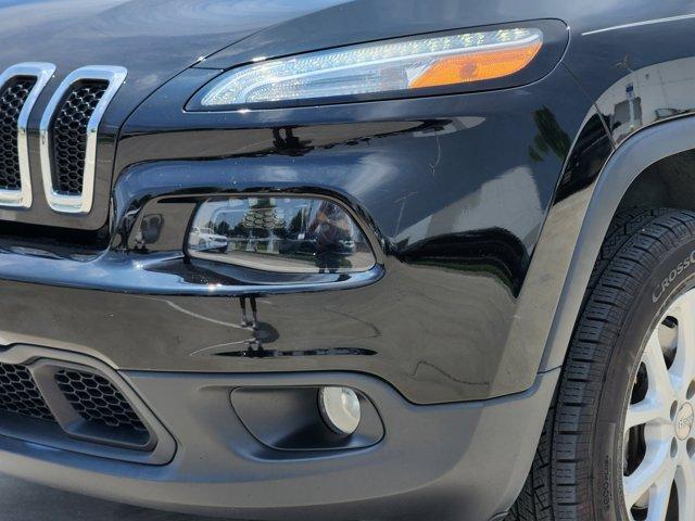 used 2018 Jeep Cherokee car, priced at $17,387