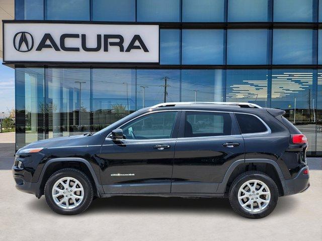 used 2018 Jeep Cherokee car, priced at $17,387