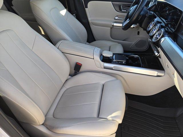 used 2021 Mercedes-Benz GLB 250 car, priced at $26,991